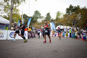 BIB: 
                            <button type="button" onclick="openModal(13715291)" class="btn btn-primary btn-sm float-right btn-popup" data-toggle="modal" data-target=".modal-high-quality">
                        <i class="fas fa-shopping-cart"></i> Add to Cart
                    </button>
                                            <button type="button" onclick="isThisMe(13715291, true)" class="btn btn-success btn-sm float-right btn-popup btn-isme hidden" data-toggle="tooltip" data-placement="bottom" title="นี่คือรูปของคุณใช่ไหม คลิกที่นี่เพื่อเอาเข้าอัลบั้ม">
                        <i class="fas fa-plus"></i> Add to album
                    </button>
                    <button type="button" onclick="isThisMe(13715291, false)" class="btn btn-warning btn-sm float-right btn-popup btn-isnotme hidden">
                        <i class="fas fa-ban"></i> Remove from album
                    </button>